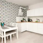 Apartman 28