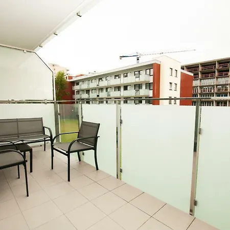 28 * كولوبرزيغ